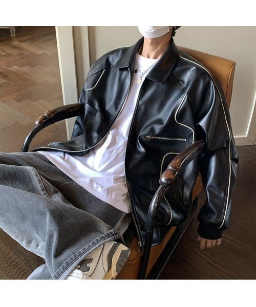 DEVICE(デバイス)の「オーバーサイズ フェイクレザー ブルゾン アウター ジャケット(ブルゾン・メンズ・ブラック/ホワイト・FREE)」の5枚目の写真
