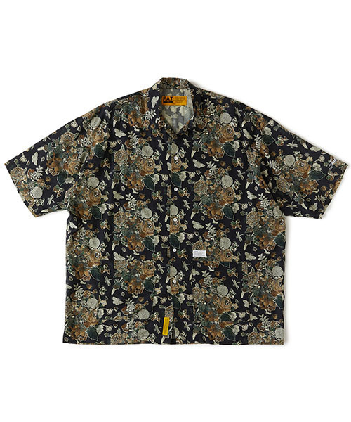 FAT(エフエイティー)の「FIBERTY(シャツ/ブラウス・メンズ・ブルー/ブラック/ワイン/ホワイト/ブラウン/グリーン・SKINNY(L)/TITCH(M)/JUMBO(XXL)/FAT(XL))」の2枚目の写真