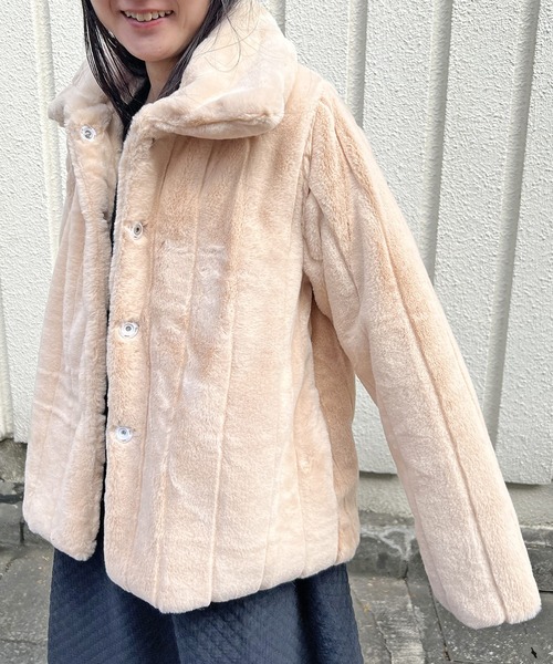 Jewelobe（ジュエローブ）の「針抜きフェイクファーレギュラーカラーブルゾン（ブルゾン・レディース・オフホワイト/ベージュ/ブラック・FREE）」の6枚目の写真