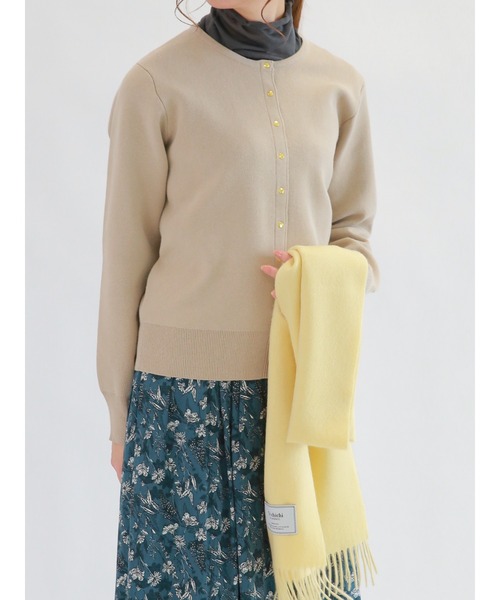 Te chichi(テチチ)の「ゴールドスナップボタンカーディガン(カーディガン/ボレロ・レディース・ラベンダー/イエロー/ブラック/ベージュ・フリ-)」の3枚目の写真