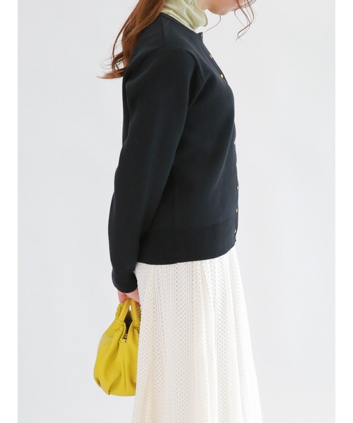 Te chichi(テチチ)の「ゴールドスナップボタンカーディガン(カーディガン/ボレロ・レディース・ラベンダー/イエロー/ブラック/ベージュ・フリ-)」の13枚目の写真