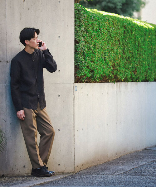 BEAMS（ビームス）の「BEAMS / リネン ノーカラー ネオルーズフィット シャツ（シャツ/ブラウス・メンズ・ベージュ/ブラック/ホワイト・L/M/S/XL）」の6枚目の写真