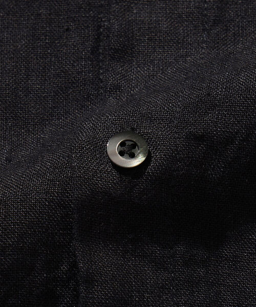 BEAMS（ビームス）の「BEAMS / リネン ノーカラー ネオルーズフィット シャツ（シャツ/ブラウス・メンズ・ベージュ/ブラック/ホワイト・L/M/S/XL）」の21枚目の写真