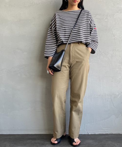 JEANS FACTORY （ジーンズファクトリー）の「【non-no 6月号掲載】[WHITE FIELD/ホワイトフィールド] 別注 7分袖ボーダーTシャツ（Tシャツ/カットソー・レディース・チャコール/ネイビー/グリーン/レッド/ピンク・F）」の2枚目の写真