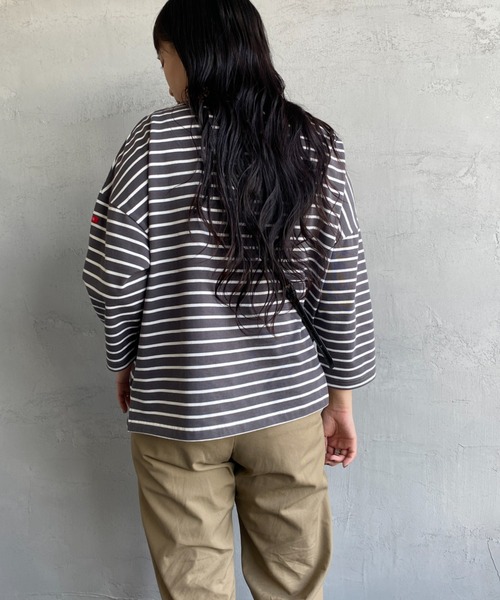 JEANS FACTORY （ジーンズファクトリー）の「【non-no 6月号掲載】[WHITE FIELD/ホワイトフィールド] 別注 7分袖ボーダーTシャツ（Tシャツ/カットソー・レディース・チャコール/ネイビー/グリーン/レッド/ピンク・F）」の19枚目の写真