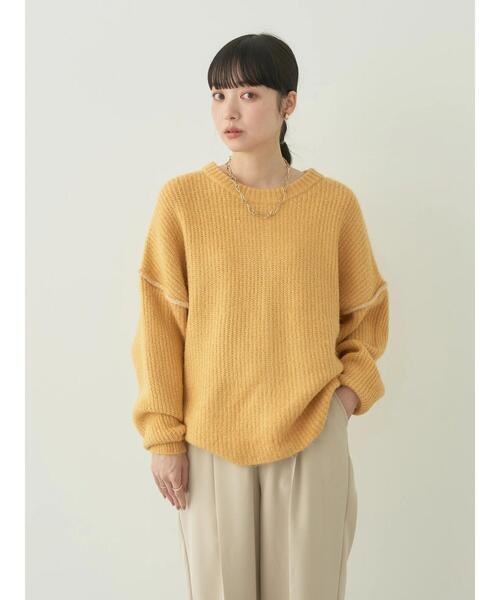 earth music&ecology(アースミュージックアンドエコロジー)の「配色ステッチニットプルオーバー(ニット/セーター・レディース・ブルー/ベージュ/イエロー/パープル・FREE)」の17枚目の写真