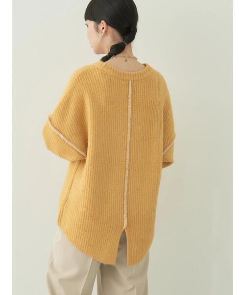 earth music&ecology(アースミュージックアンドエコロジー)の「配色ステッチニットプルオーバー(ニット/セーター・レディース・ブルー/ベージュ/イエロー/パープル・FREE)」の20枚目の写真