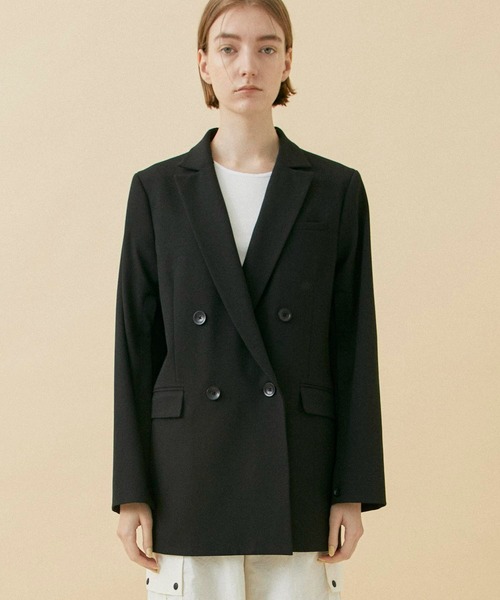 CITY TOKYO（シティトウキョウ）の「スリットスリーブテーラードジャケット（テーラードジャケット・レディース・その他2/ブルー/ベージュ/ブラック・1/2）」の9枚目の写真