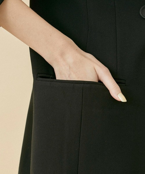 CITY TOKYO（シティトウキョウ）の「スリットスリーブテーラードジャケット（テーラードジャケット・レディース・その他2/ブルー/ベージュ/ブラック・1/2）」の14枚目の写真