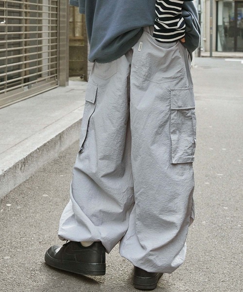 新品 21SS STELLA McCARTNEY タックカーゴパンツ ナイロン白 新品 21SS STELLA McCARTNEY タックカーゴパンツ ナイロン白