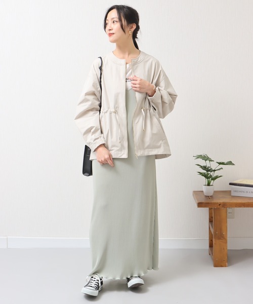 libelle more（リベル モア）の「ウエストドロストギャザー　ノーカラーブルゾン（ブルゾン・レディース・イエロー/ライトカーキ/アイボリー/ブラック・M/L）」の5枚目の写真