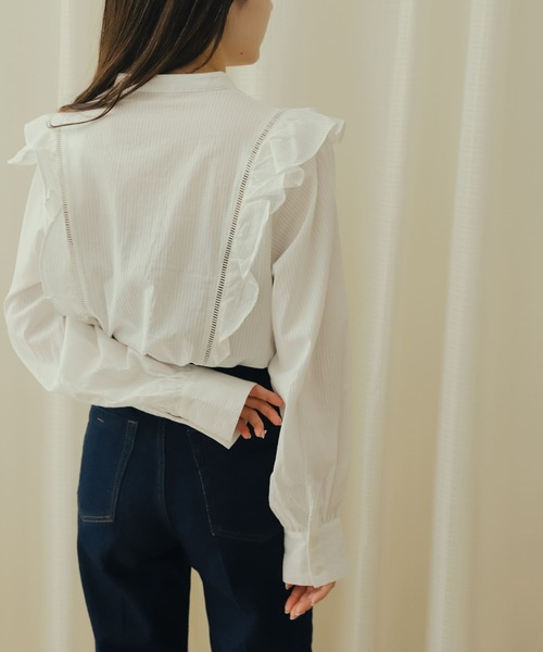 ドビーストライプフリルブラウス