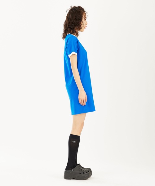 X-girl(エックスガール)の「WORLD LOGO S/S FITTED TEE DRESS(ワンピース・レディース・ブルー/ブラック/ホワイト・S/M)」の11枚目の写真