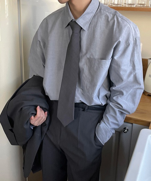 ASCLO（エジュクロ）の「ASCLO Perfect Royal Oxford Over Shirt（シャツ/ブラウス・メンズ・グレー/スカイブルー・MEDIUM）」の2枚目の写真