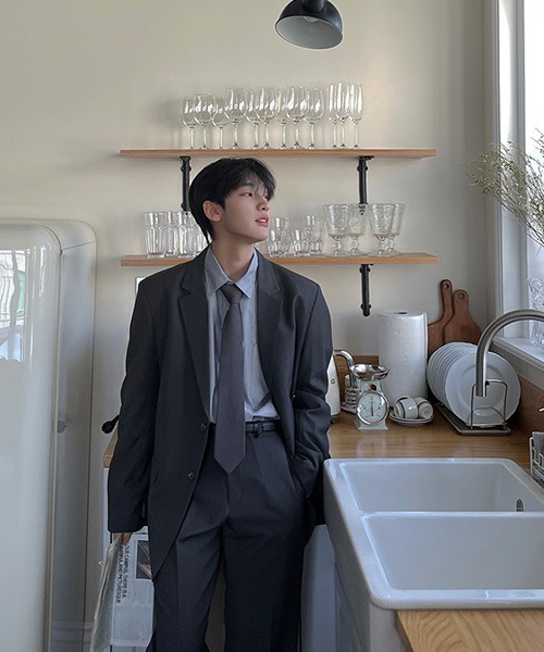 ASCLO（エジュクロ）の「ASCLO Perfect Royal Oxford Over Shirt（シャツ/ブラウス・メンズ・グレー/スカイブルー・MEDIUM）」の19枚目の写真