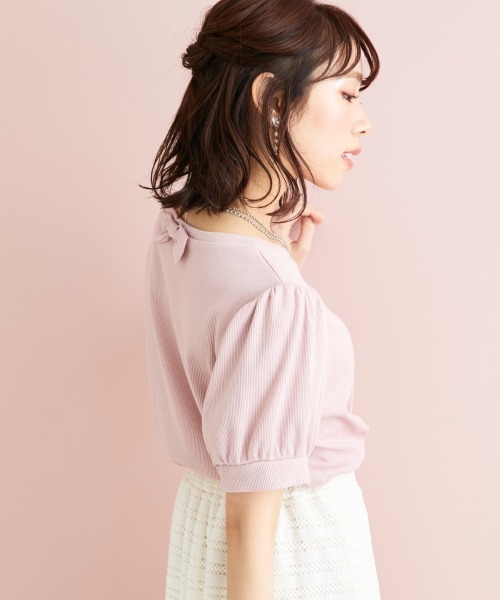 marun（マルン）の「＜大きいサイズ＞ バックリボンパフスリーブカットソー marun（Tシャツ/カットソー・レディース・ブラック/ピンク/オフホワイト・4L/5L/LL/3L/L）」の19枚目の写真