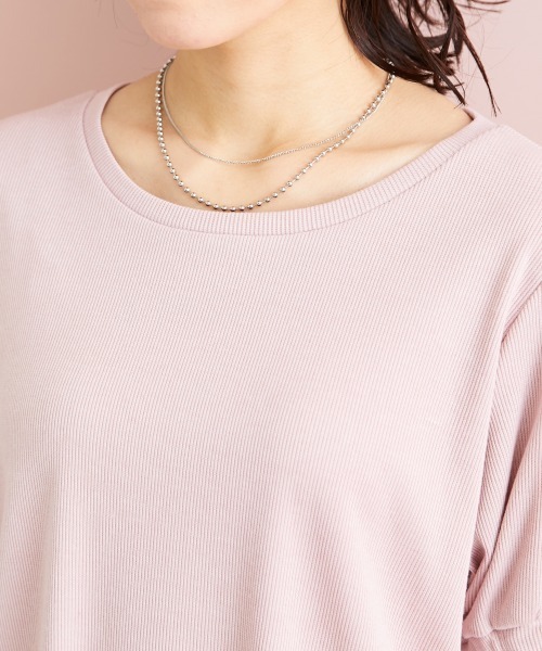 marun（マルン）の「＜大きいサイズ＞ バックリボンパフスリーブカットソー marun（Tシャツ/カットソー・レディース・ブラック/ピンク/オフホワイト・4L/5L/LL/3L/L）」の15枚目の写真