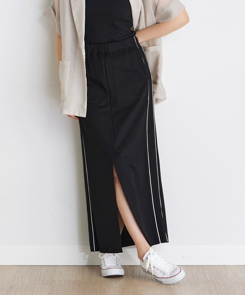 INED CLARO(イネドクラロ)の「Iラインパイピングロングスカート(スカート・レディース・ベージュ/ブラック・フリー)」の2枚目の写真