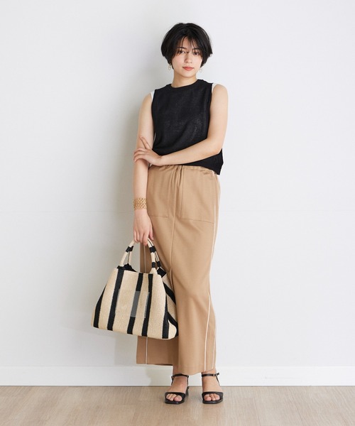 INED CLARO(イネドクラロ)の「Iラインパイピングロングスカート(スカート・レディース・ベージュ/ブラック・フリー)」の5枚目の写真