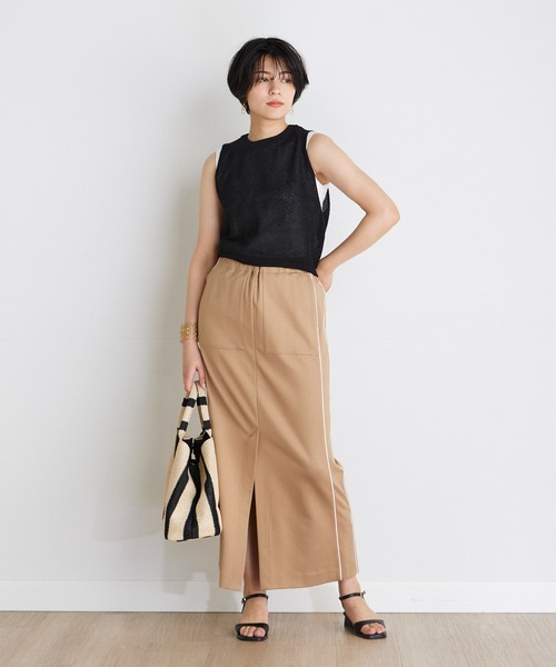INED CLARO(イネドクラロ)の「Iラインパイピングロングスカート(スカート・レディース・ベージュ/ブラック・フリー)」の3枚目の写真