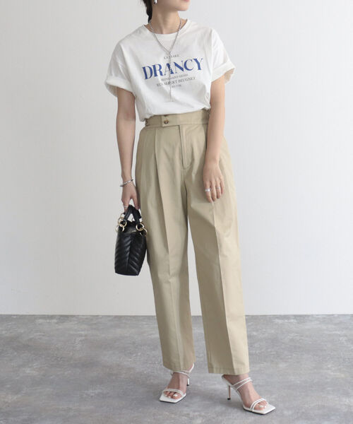 fredy emue(フレディエミュ)の「【fredyemueフレディエミュ】マリンテーパードパンツ(その他パンツ・レディース・ネイビー/ベージュ/オフホワイト・38/36)」の2枚目の写真