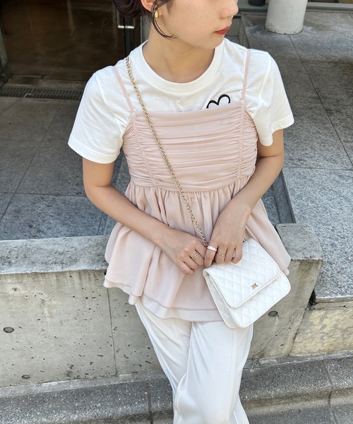 one after another NICE CLAUP（ワンアフターアナザーナイスクラップ）の「シャーリングデザインキャミビスチェ（キャミソール・レディース・イエロー/ピンク/アイボリー・FREE）」の22枚目の写真