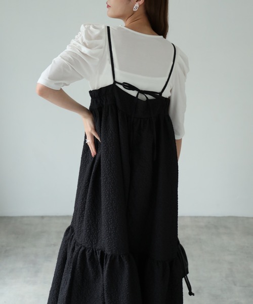 tocco closet(トッコ クローゼット)の「【ZOZO限定】エンボスキャミワンピース(ワンピース・レディース・アイボリー/ブラック・M)」の15枚目の写真