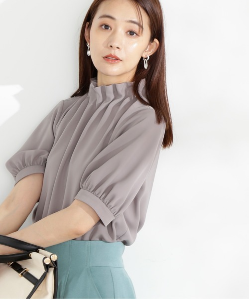 N.（N. Natural Beauty Basic）（エヌエヌナチュラルビューティーベーシック）の「◆ペーパーバック５分袖ブラウス（シャツ/ブラウス・レディース・ライトグリーン/ブラック/オフホワイト/グレー・MEDIUM）」の3枚目の写真