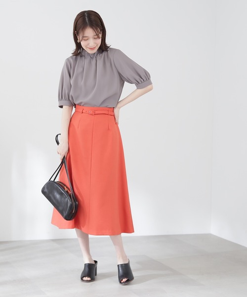 N.（N. Natural Beauty Basic）（エヌエヌナチュラルビューティーベーシック）の「◆ペーパーバック５分袖ブラウス（シャツ/ブラウス・レディース・ライトグリーン/ブラック/オフホワイト/グレー・MEDIUM）」の5枚目の写真