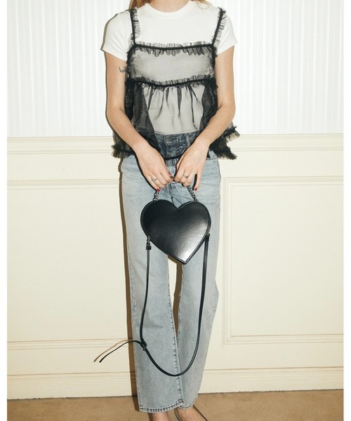 epine(エピヌ)の「epine heart shoulder bag(ショルダーバッグ・レディース・ブラック×ゴールド/ブラック×シルバー・ONESIZE)」の6枚目の写真