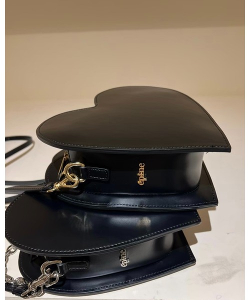 epine(エピヌ)の「epine heart shoulder bag(ショルダーバッグ・レディース・ブラック×ゴールド/ブラック×シルバー・ONESIZE)」の10枚目の写真