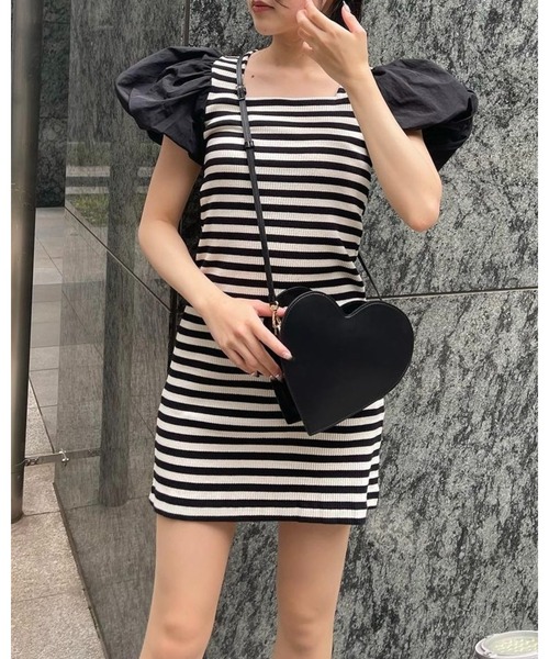 epine(エピヌ)の「epine heart shoulder bag(ショルダーバッグ・レディース・ブラック×ゴールド/ブラック×シルバー・ONESIZE)」の18枚目の写真