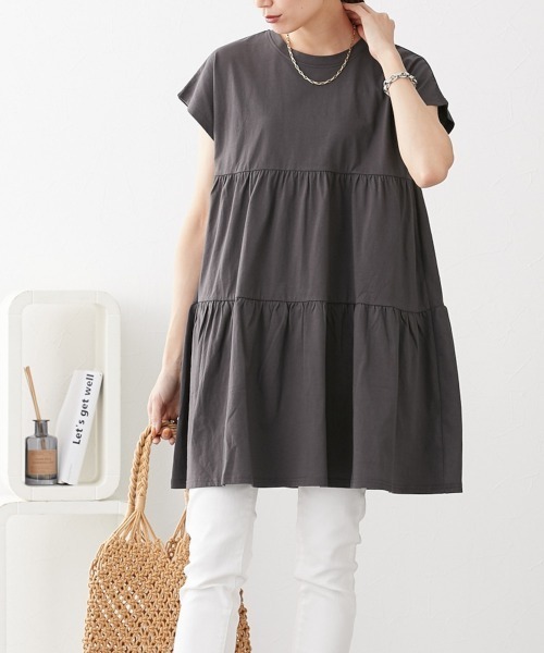 nissen（ニッセン）の「綿１００％　フレンチスリーブロング丈ティアードトップス（Tシャツ/カットソー・レディース・カーキ/モカ/ダークグレー/ネイビー/ブラック・L/LL/M/S）」の19枚目の写真