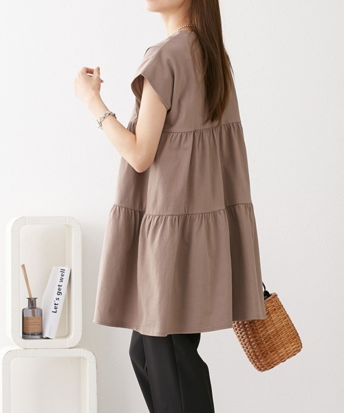 nissen（ニッセン）の「綿１００％　フレンチスリーブロング丈ティアードトップス（Tシャツ/カットソー・レディース・カーキ/モカ/ダークグレー/ネイビー/ブラック・L/LL/M/S）」の21枚目の写真