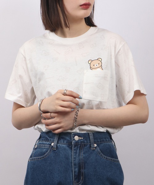 FUNALIVE(ファンアライブ)の「Rilakkuma 天竺 クルーネック 半袖Tシャツ(Tシャツ/カットソー・メンズ・ライトピンク/サックスブルー/ライトブルー/スモークピンク/オフホワイト/ナチュラル/チャコールグレー/ホワイト/ピンク/サックスブルー系/オートミール/ライトパープル/ミント/ホワイト系/ホワイト系1/チャコール・M/L/S)」の5枚目の写真