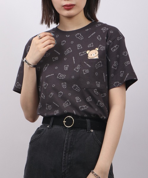 FUNALIVE(ファンアライブ)の「Rilakkuma 天竺 クルーネック 半袖Tシャツ(Tシャツ/カットソー・メンズ・ライトピンク/サックスブルー/ライトブルー/スモークピンク/オフホワイト/ナチュラル/チャコールグレー/ホワイト/ピンク/サックスブルー系/オートミール/ライトパープル/ミント/ホワイト系/ホワイト系1/チャコール・M/L/S)」の6枚目の写真