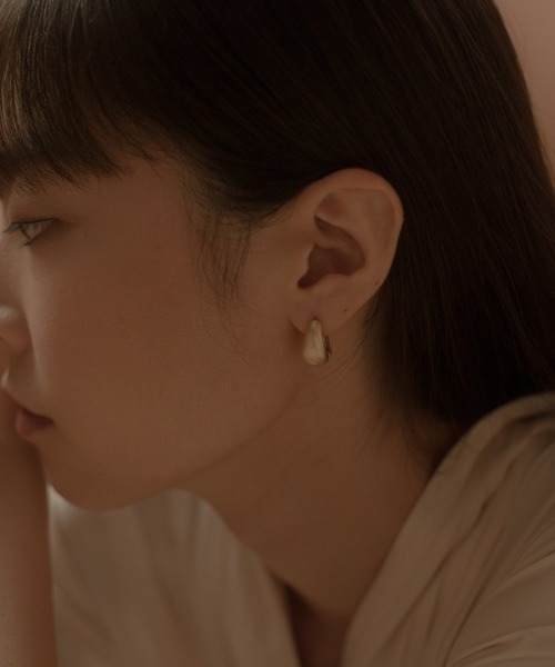novice（ノーヴィス）の「【novice】Vintage Compact Oval Pierce（ピアス（両耳用）・レディース・シルバー/ゴールド・FREE）」の14枚目の写真