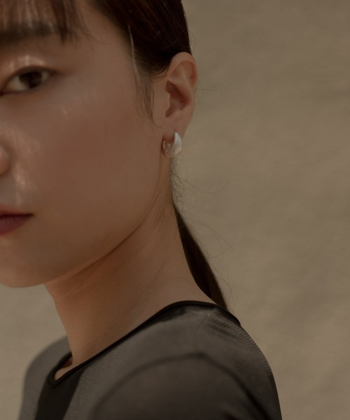 novice（ノーヴィス）の「【novice】Vintage Compact Oval Pierce（ピアス（両耳用）・レディース・シルバー/ゴールド・FREE）」の15枚目の写真