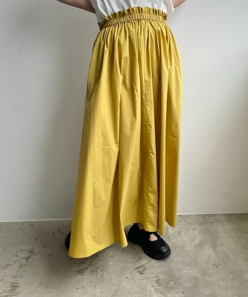 LOWRYS FARM（ローリーズファーム）の「ギャザーボリュームスカート　965145（スカート・レディース・アイボリー/ブラック/イエロー・FREE）」の3枚目の写真
