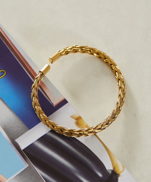ear PAPILLONNER（イアパピヨネ）の「《金属アレルギー対応》ステンレス編込みバングル（バングル/リストバンド・レディース・シルバー/ゴールド・FREE）」の10枚目の写真