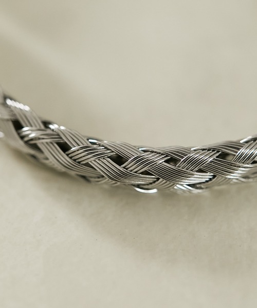 ear PAPILLONNER（イアパピヨネ）の「《金属アレルギー対応》ステンレス編込みバングル（バングル/リストバンド・レディース・シルバー/ゴールド・FREE）」の13枚目の写真