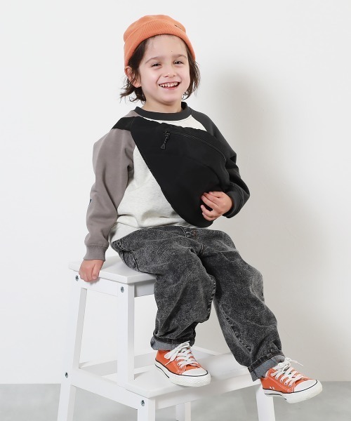 devirock(デビロック)の「楽デニム ルーズタックパンツ(デニムパンツ・キッズ・ネイビー/ブルー系9/ブラック・130cm/140cm/150cm/160cm/100cm/110cm/120cm)」の4枚目の写真