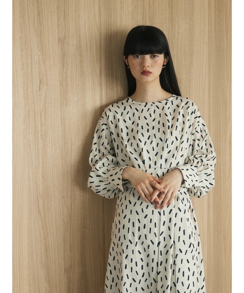 armonia（アルモニーア）の「a.　スクエアドットプリントタックワンピース（ワンピース・レディース・アイボリー/ブラック/イエロー・FREE）」の7枚目の写真