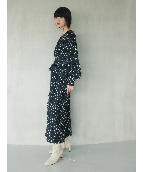 armonia（アルモニーア）の「a.　スクエアドットプリントタックワンピース（ワンピース・レディース・アイボリー/ブラック/イエロー・FREE）」の16枚目の写真