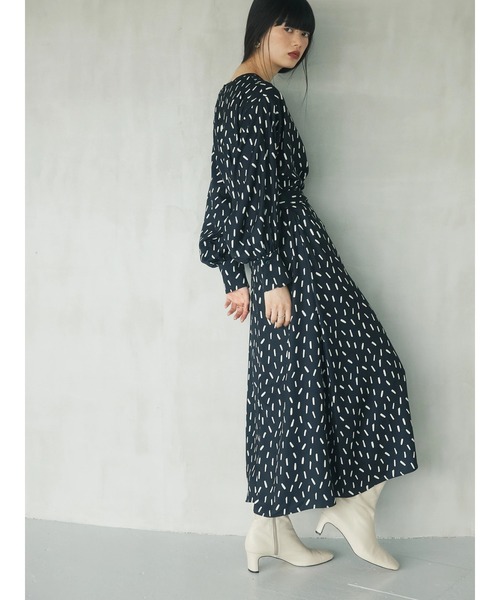 armonia（アルモニーア）の「a.　スクエアドットプリントタックワンピース（ワンピース・レディース・アイボリー/ブラック/イエロー・FREE）」の18枚目の写真