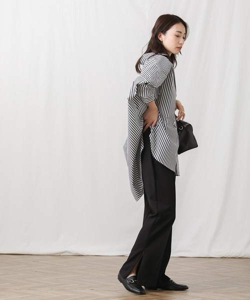 Gready Brilliant(グレディブリリアン)の「TR裾ZIPセミフレアパンツ(その他パンツ・レディース・グレー/ブラック・36/38)」の4枚目の写真