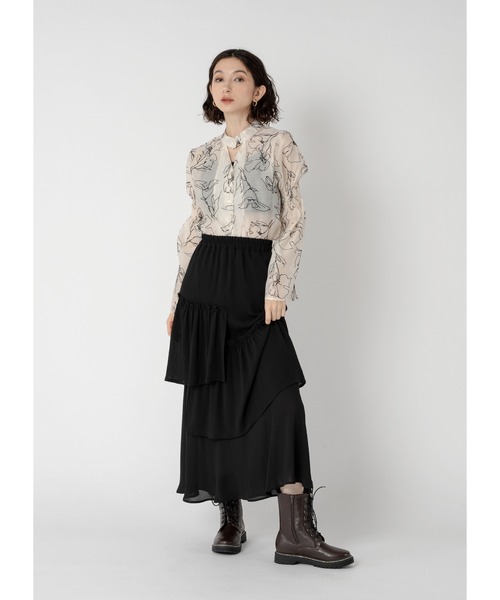 Adoon plain（アドーンプレーン）の「トライアングルネックブラウス（シャツ/ブラウス・レディース・ホワイト/オフホワイト/ブラック/その他・FREE）」の7枚目の写真