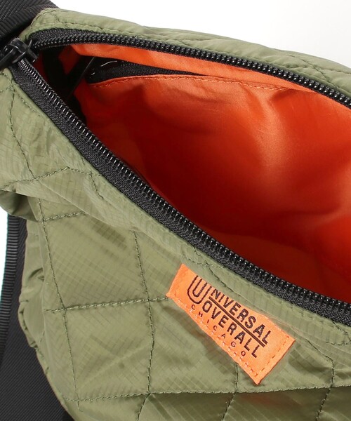 UNIVERSAL OVERALL（ユニバーサルオーバーオール）の「【UNIVERSAL OVERALL/ユニバーサルオーバーオール】DIAMOND QUILT HOBO SHOULDER（ショルダーバッグ・レディース・アイボリー/オリーブ/ブラック・FREE）」の15枚目の写真