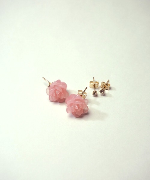 misto accessories（ミストアクセサリーズ）の「ROSE&GRAIN pierces　ローズピアス・一粒ピアス 2ピースセット（ピアス（両耳用）・レディース・ホワイト/レッド/ピンク・FREE）」の11枚目の写真