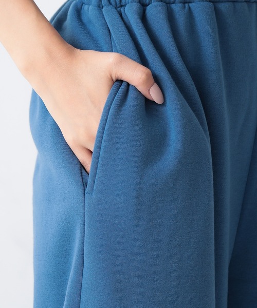 and it_(アンドイット)の「裏起毛あったかワイドパンツ(その他パンツ・レディース・ブラック/ブルー/モカ・FREE)」の13枚目の写真